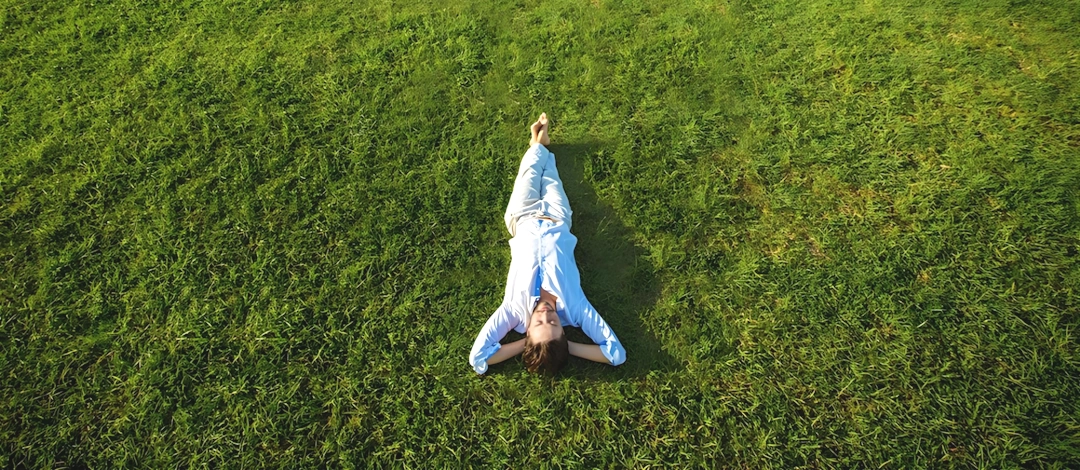 Il en faut peu pour être heureux ! <i class="fas fa-play-circle" style="color: #949494;"></i> il en faut peu pour etre heureux 1080x470 1