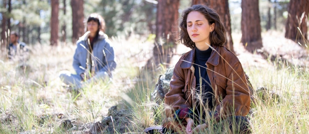 lart de seveiller a soi et aux autres 1080x468 1